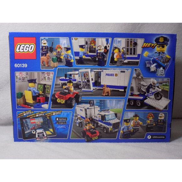 Lego City Mobile Command Center #60139 - Picture 3 of 3